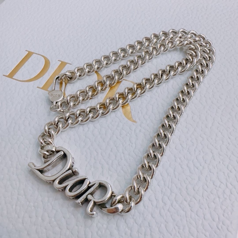 chr1st1an D10r necklaces